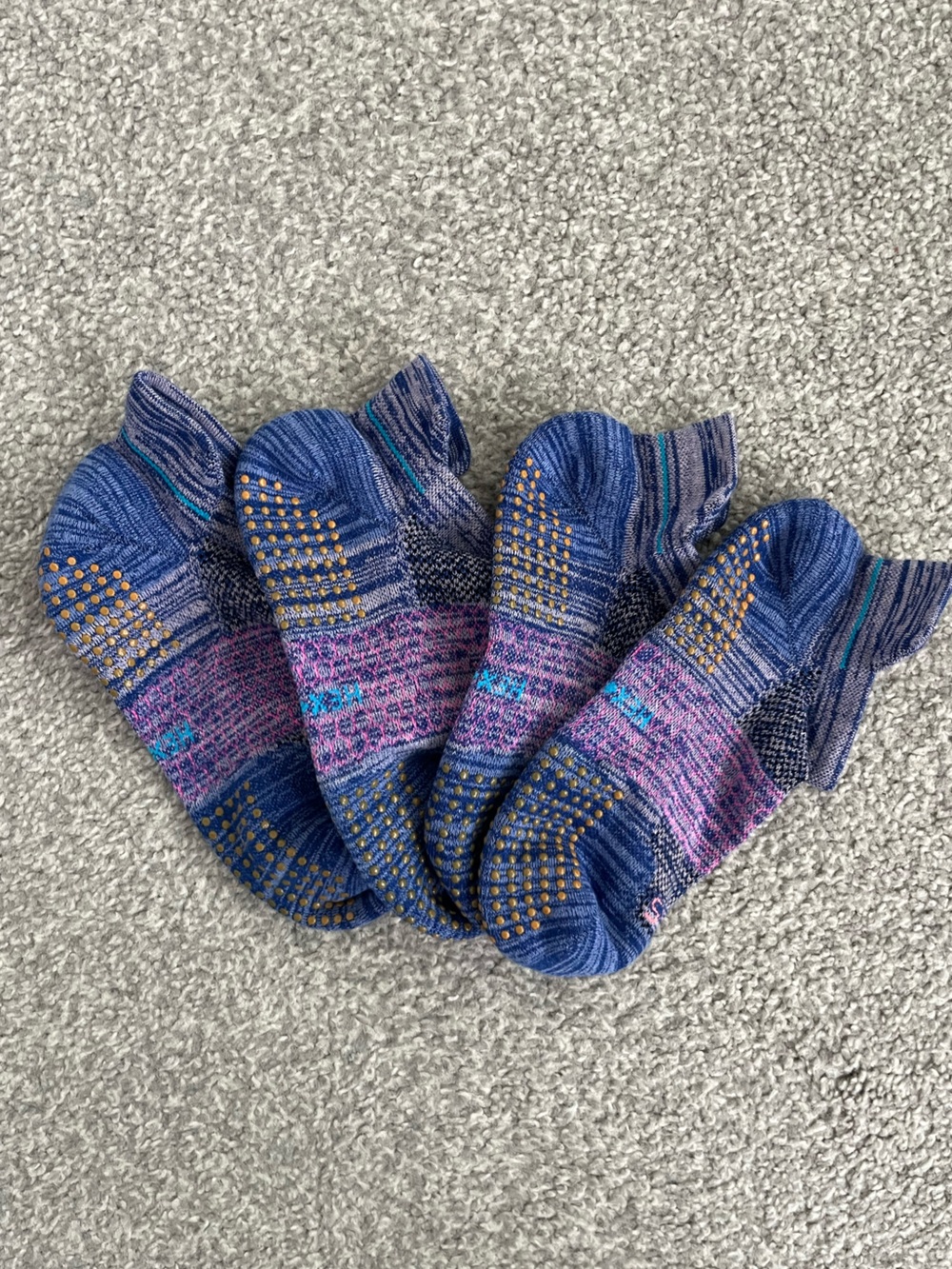 NWOT Bombas Women's Blue & Purple Gripper No-Show Socks 2 Pair